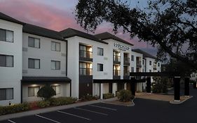 Courtyard By Marriott Lakeland